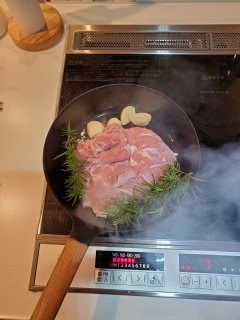 �`�L���\�e�[