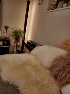 ���R���R