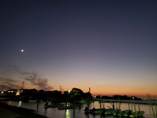 ���₷�݂Ȃ���